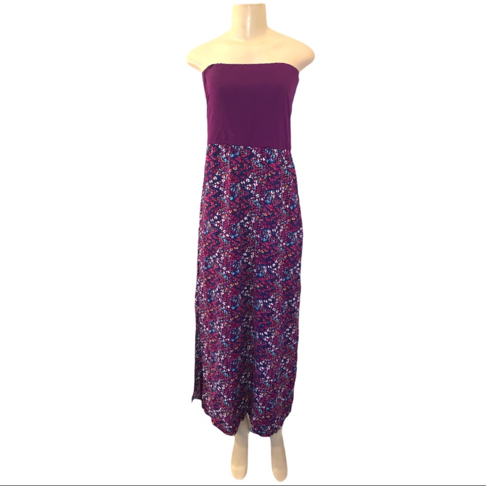 5/$25Reitman’s Strapless Floral Smocked Halter Top Maxi Sundress